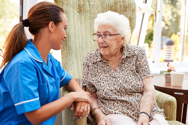 communicating-with-seniors-about-home-care